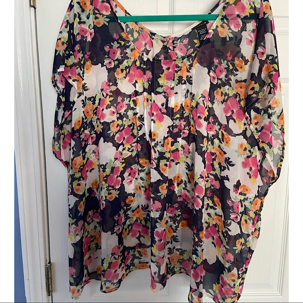 Floral Tulip Back Top